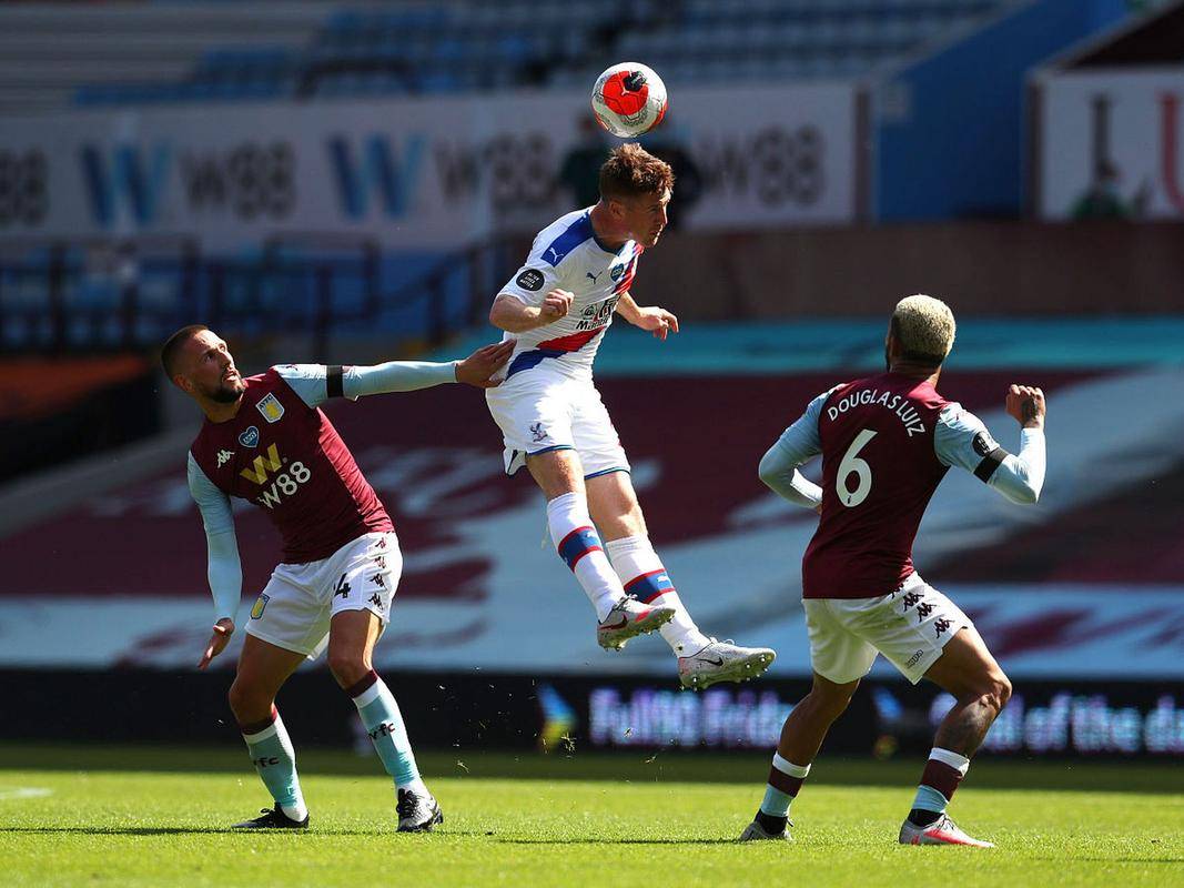 爱游戏体育-西汉姆联险胜，英超保级局势稳定的简单介绍